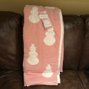 Viral hard to find Cupcakes & Cashmere pink snowman blanket